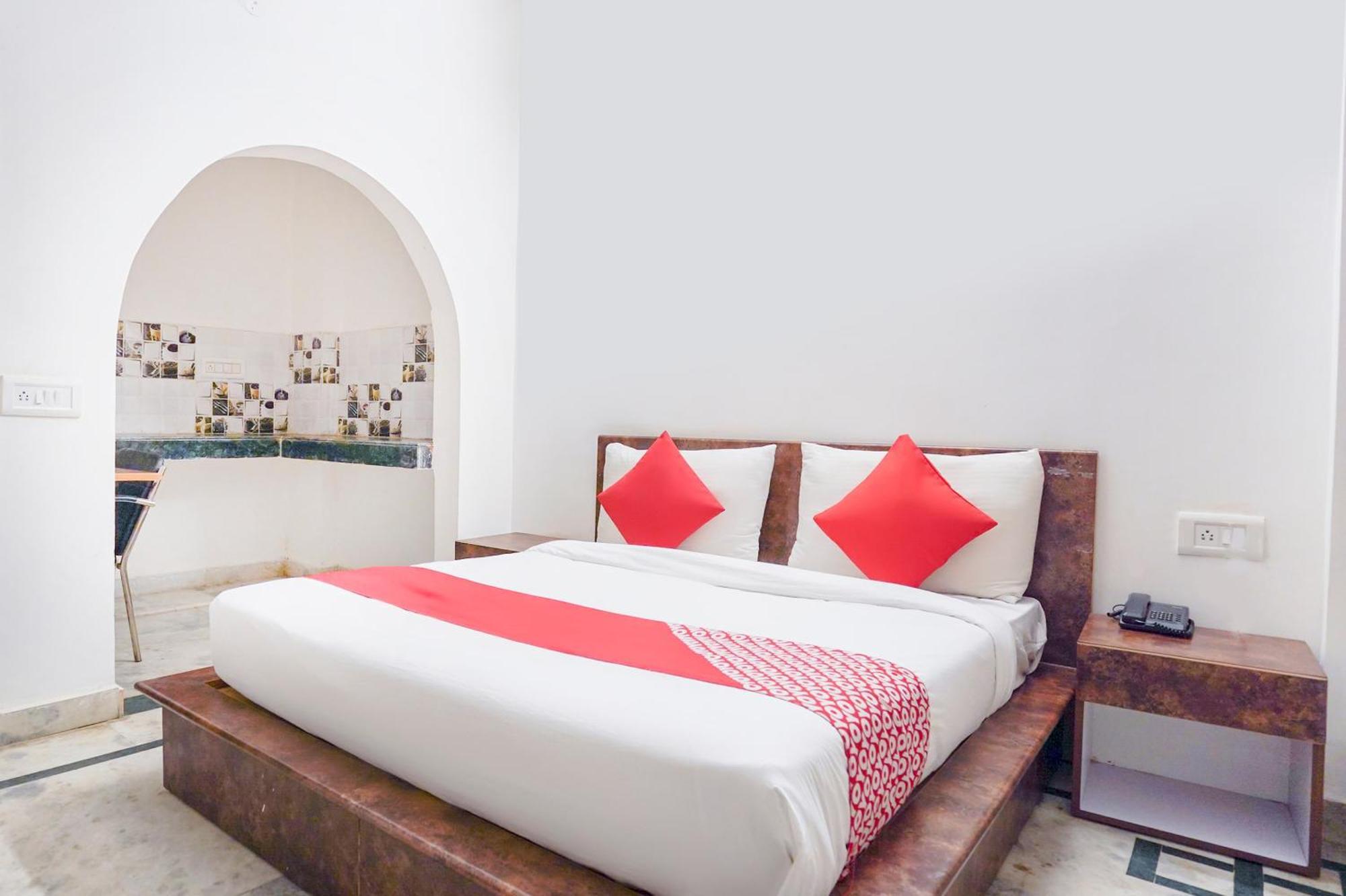 Hotel O Ratiram Palace By Wamson Kālkāji Devi Εξωτερικό φωτογραφία