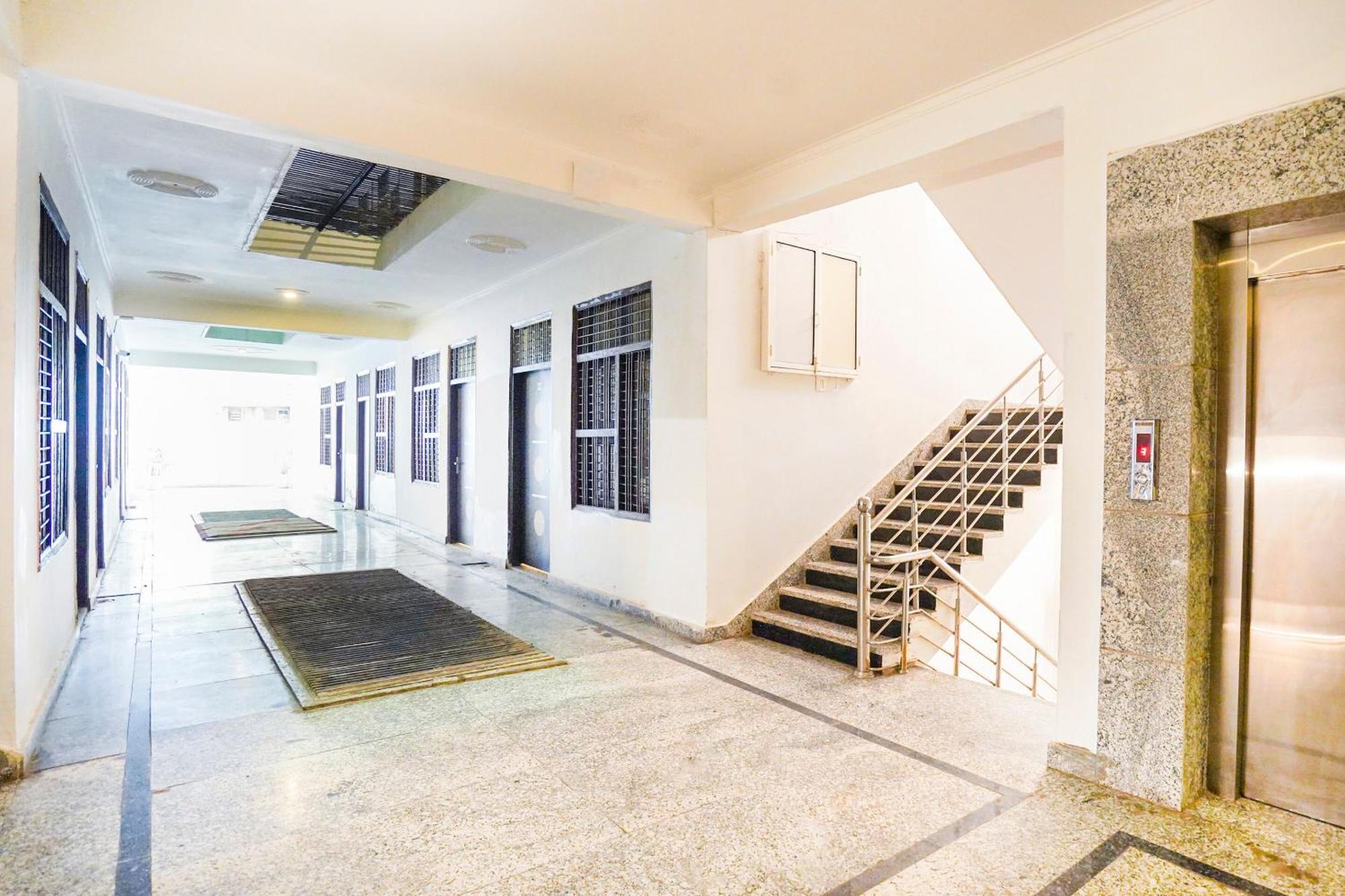 Hotel O Ratiram Palace By Wamson Kālkāji Devi Εξωτερικό φωτογραφία